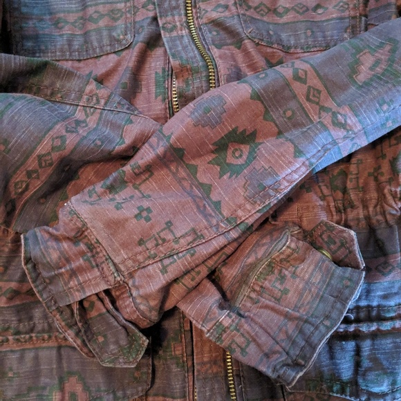 H&M Divided Jacket - Picture 4 of 5